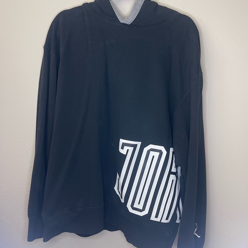 Jordan Black Hoodje Size XL